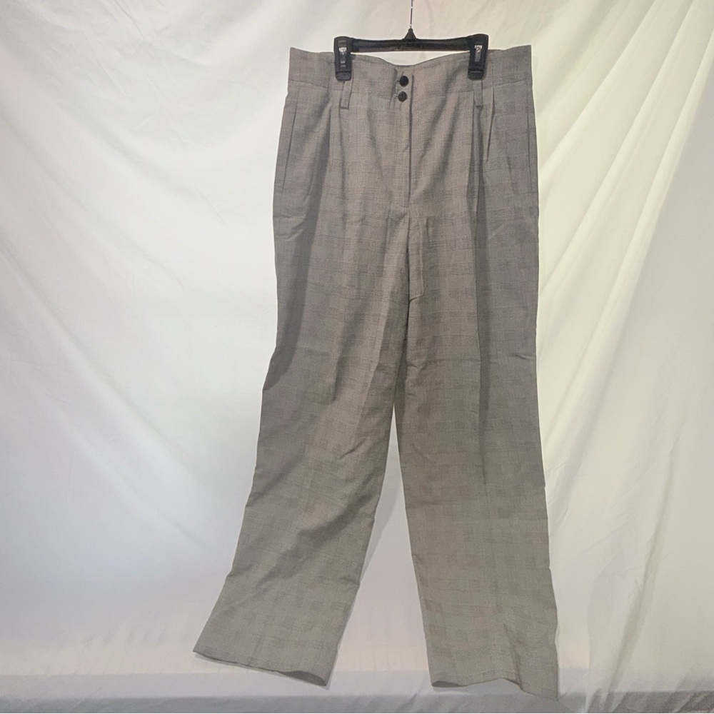Liz Claiborne Cuffed Hem Gray Plaid Pleated Women’s Dress Pants